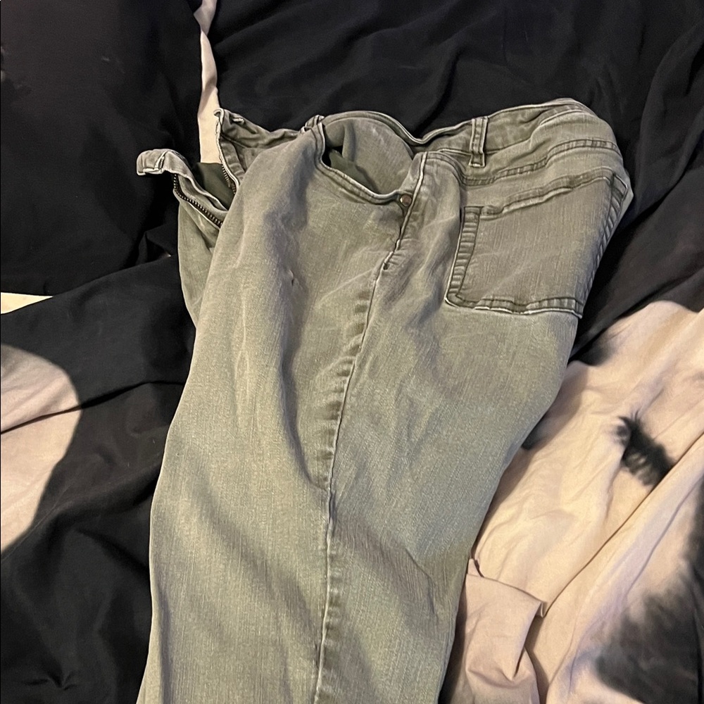 K Jordan Women's Straight Leg Jeans - Gray